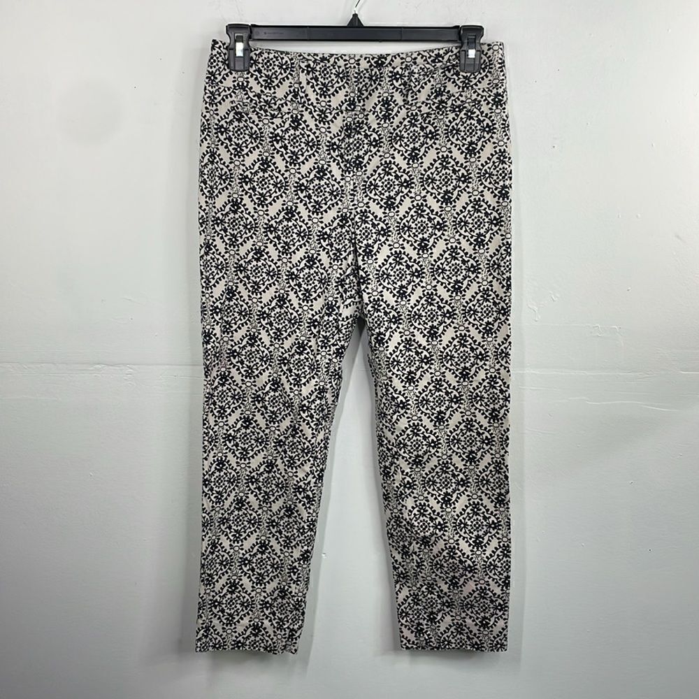 Loft Julie The Riviera Pant Navy & Off white Paisley cropped pants size 6